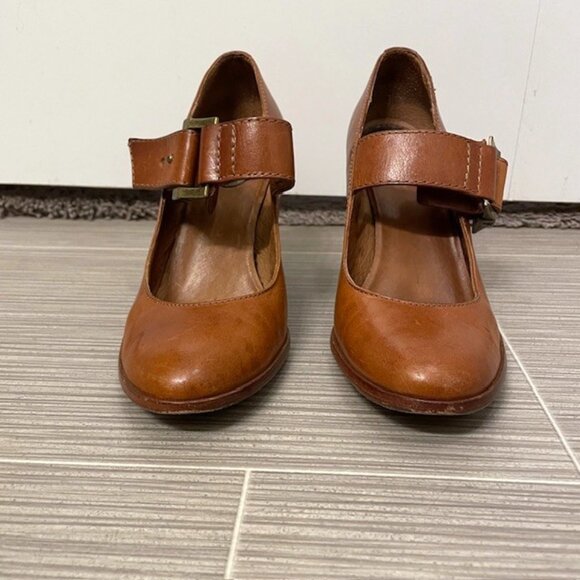 Frye Andrea Mary Jane High Heel Pumps 6M - Picture 1 of 16